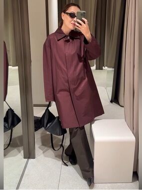 NWT ZARA OVERSIZED WATER REPELLENT
TRENCH